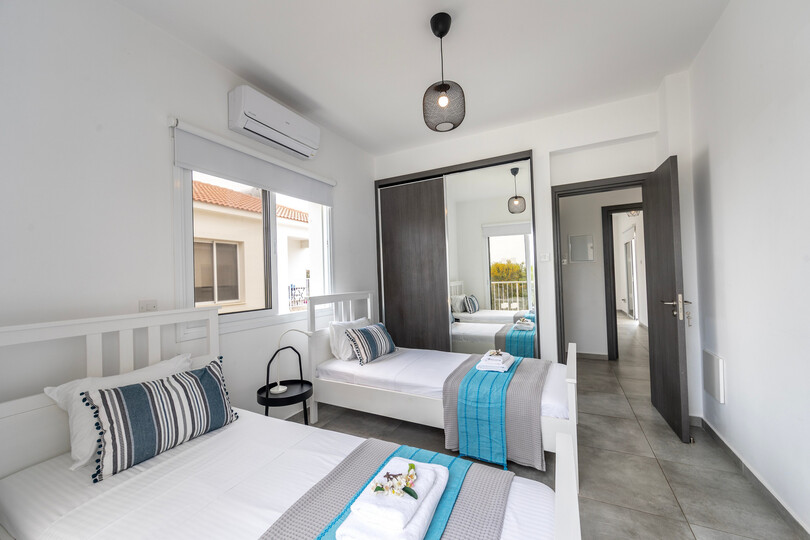 Osupljiva vila s panoramskim razgledom na zaliv Ayia Napa, vila Ayia Napa 1389