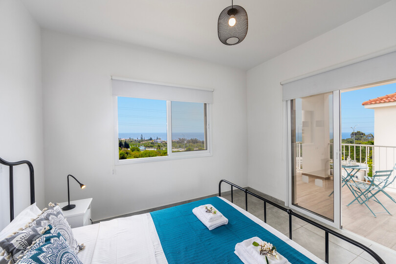 Osupljiva vila s panoramskim razgledom na zaliv Ayia Napa, vila Ayia Napa 1389