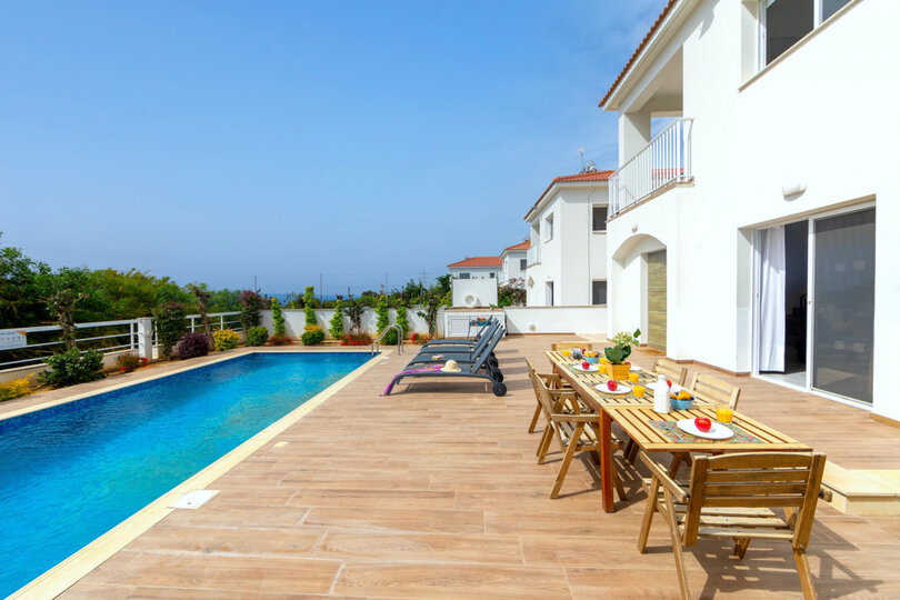 Osupljiva vila s panoramskim razgledom na zaliv Ayia Napa, vila Ayia Napa 1389
