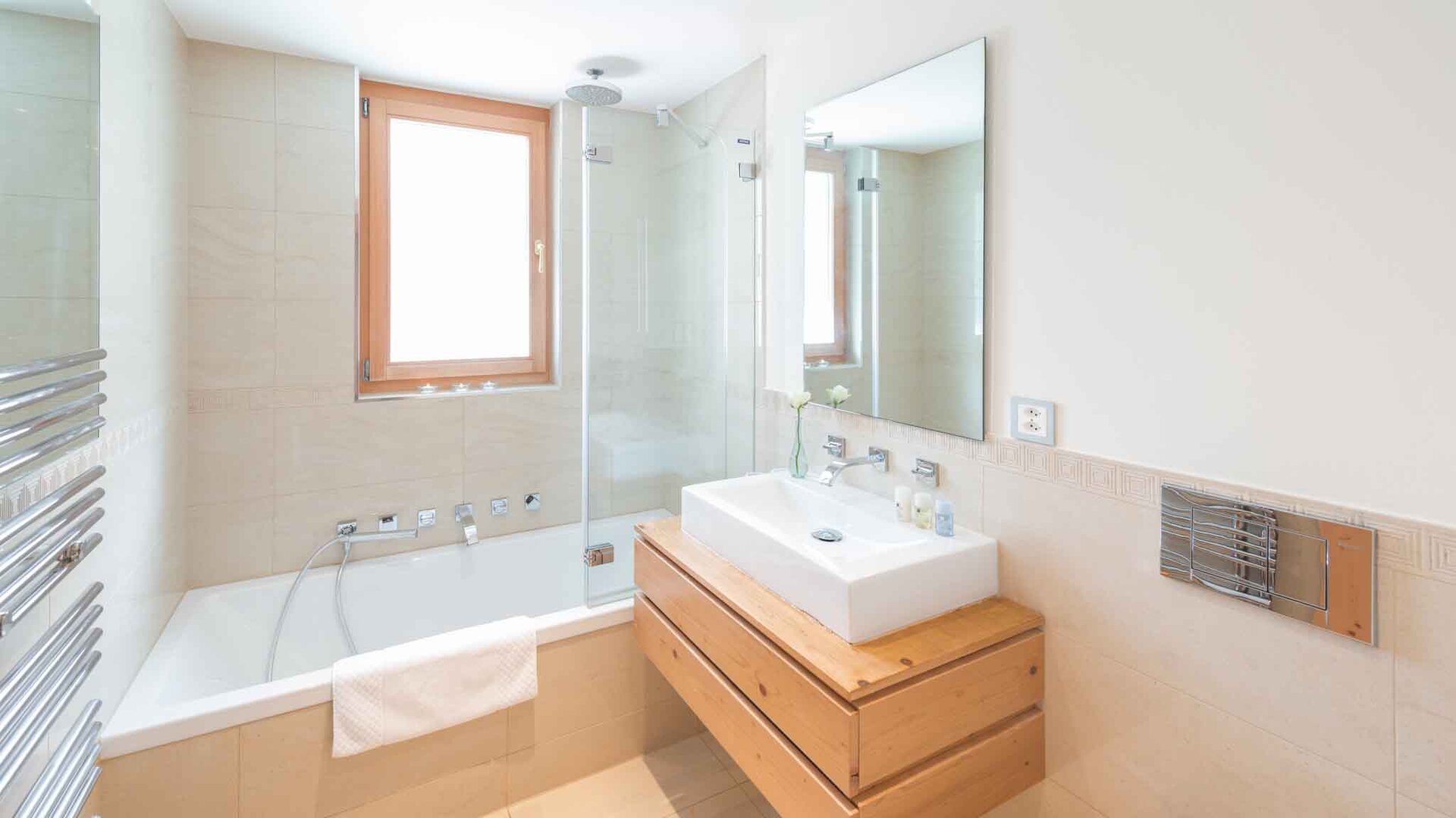 Povzdignite svoj pobeg v razkošno alpsko spokojnost, Valais Chalet 1389
