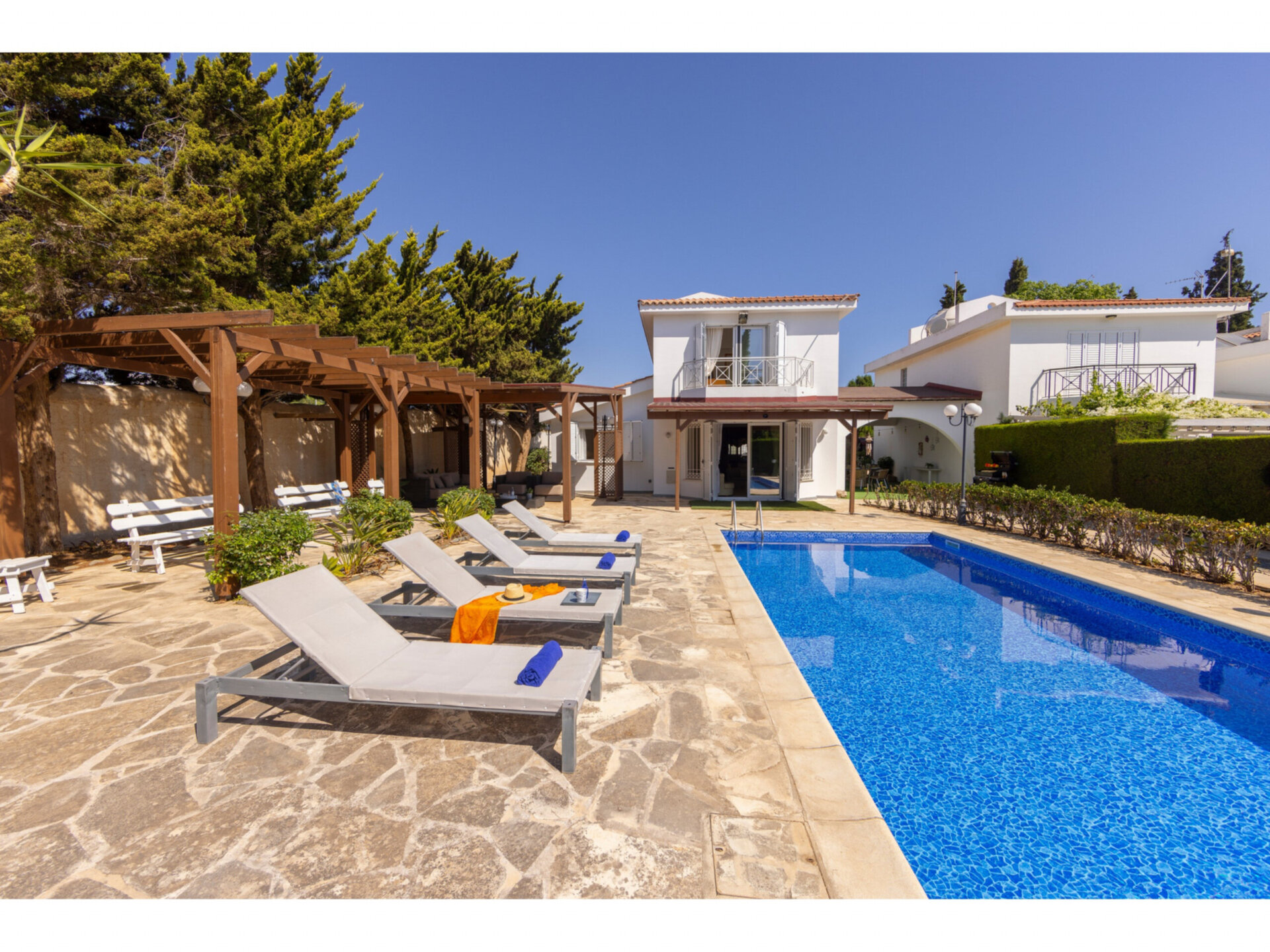 5 Star Villa Holidays ponosno predstavlja Protaras Villa 1720