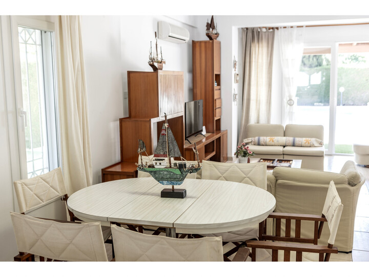 5 Star Villa Holidays ponosno predstavlja Protaras Villa 1720