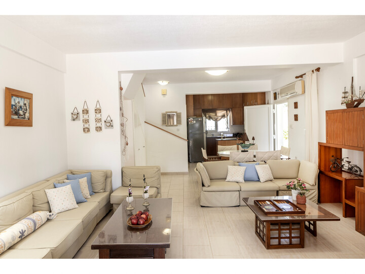 5 Star Villa Holidays ponosno predstavlja Protaras Villa 1720