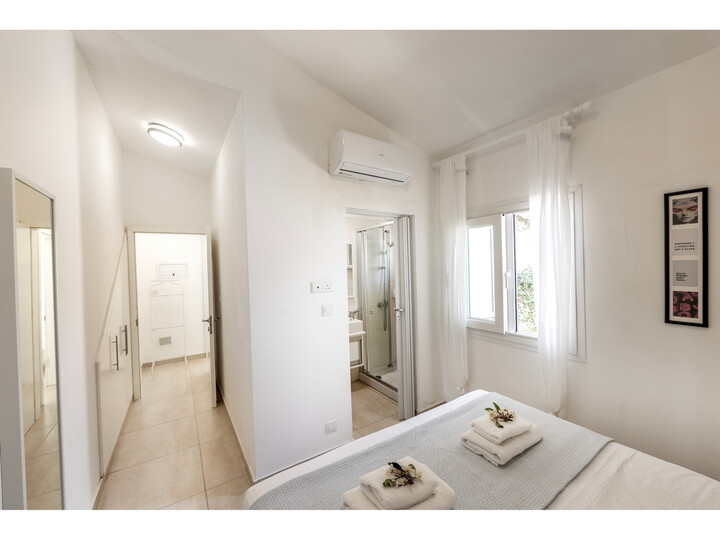 5 Star Villa Holidays ponosno predstavlja Protaras Villa 1720