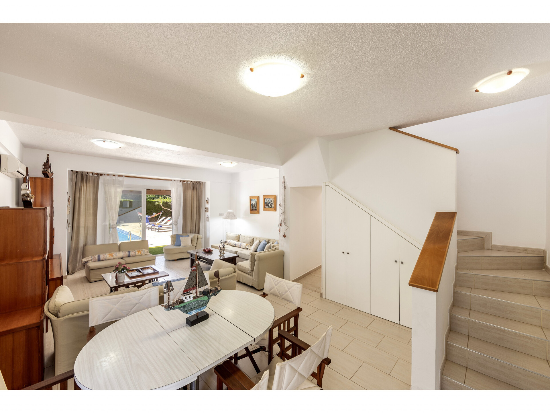 5 Star Villa Holidays ponosno predstavlja Protaras Villa 1720