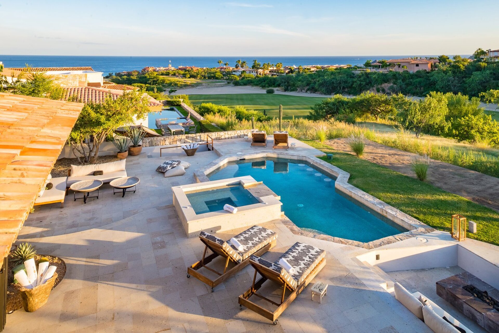 Pobeg v raj v Cabo San Lucas Villa 1049: vaše razkošno zatočišče