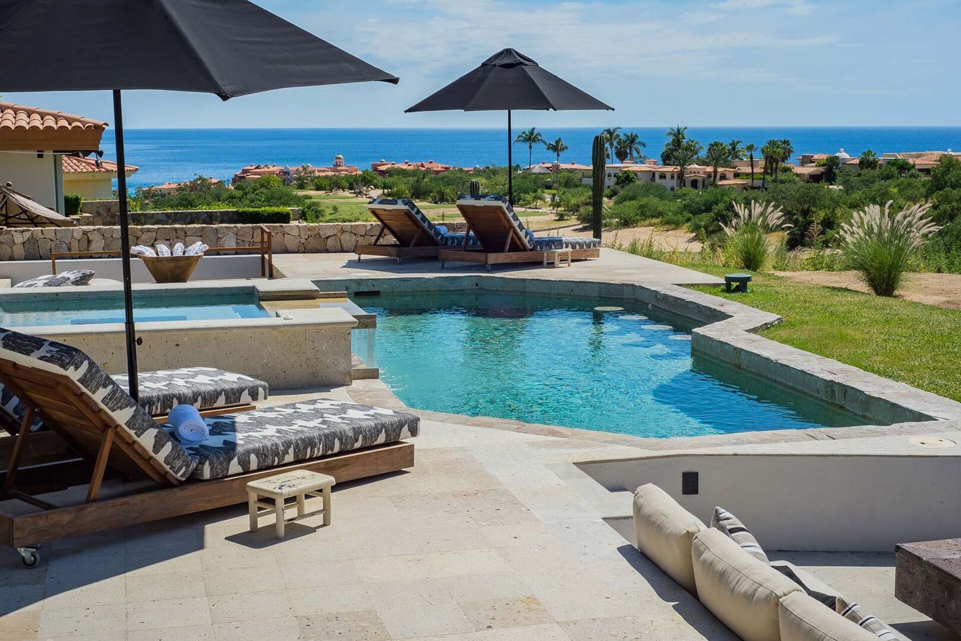 Pobeg v raj v Cabo San Lucas Villa 1049: vaše razkošno zatočišče