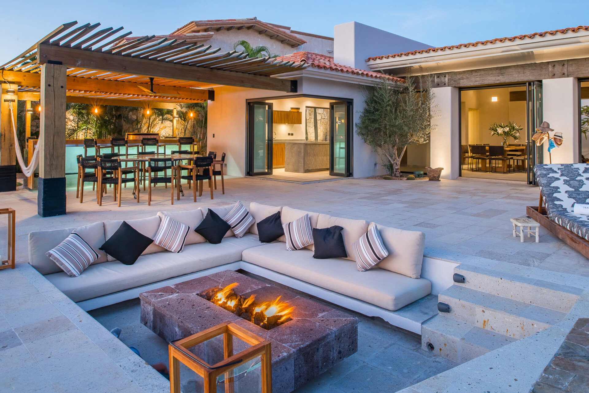 Pobeg v raj v Cabo San Lucas Villa 1049: vaše razkošno zatočišče