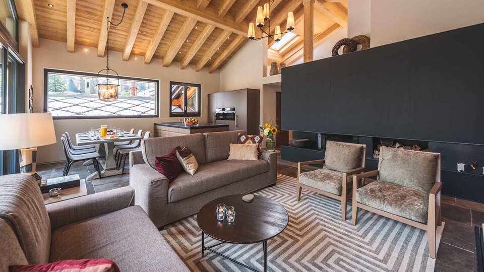 Doživite razkošje z razgledom na gore, Valais Chalet 1395