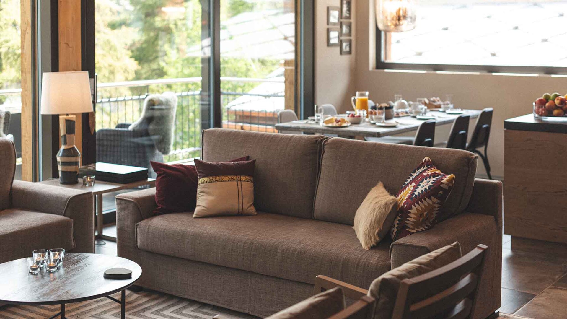 Doživite razkošje z razgledom na gore, Valais Chalet 1395