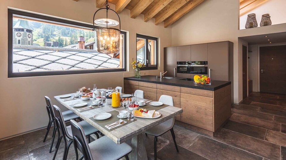 Doživite razkošje z razgledom na gore, Valais Chalet 1395