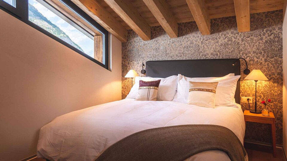 Doživite razkošje z razgledom na gore, Valais Chalet 1395