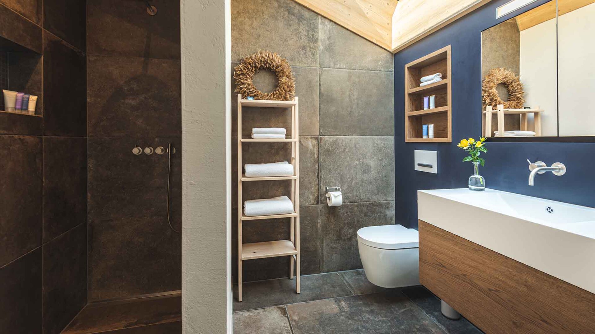 Doživite razkošje z razgledom na gore, Valais Chalet 1395