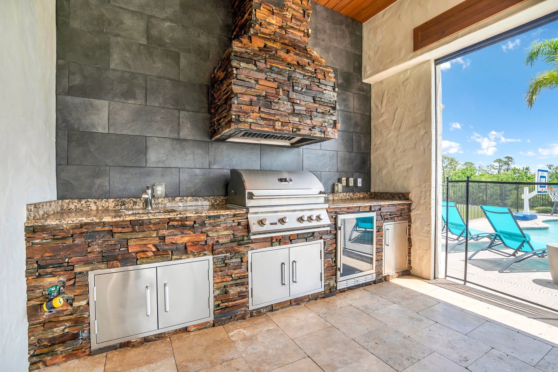 Moderna vila s 5 spalnicami v Orlando Oasis, 6511