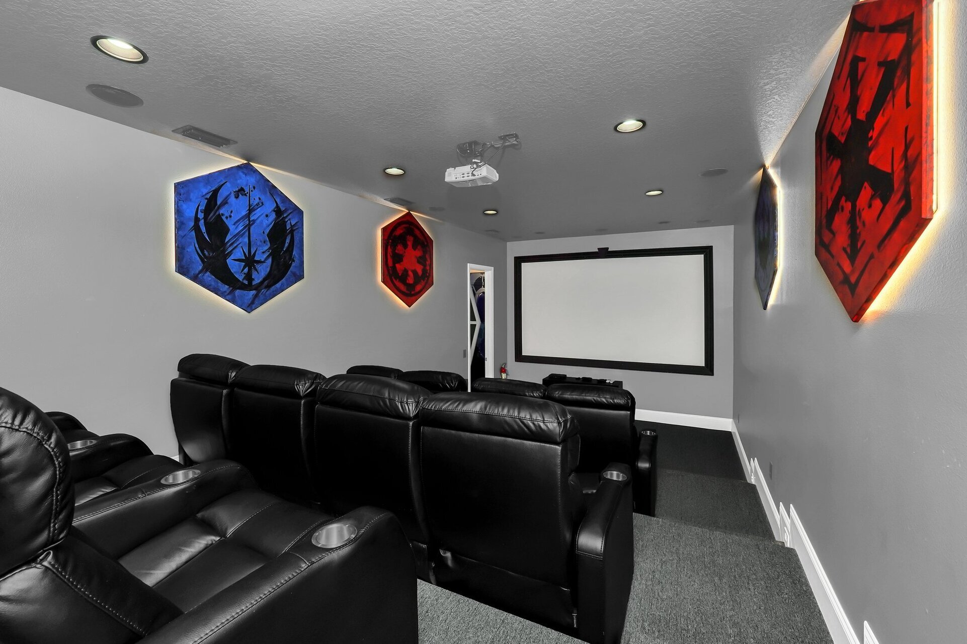 Recliner seats comfortable for 11
