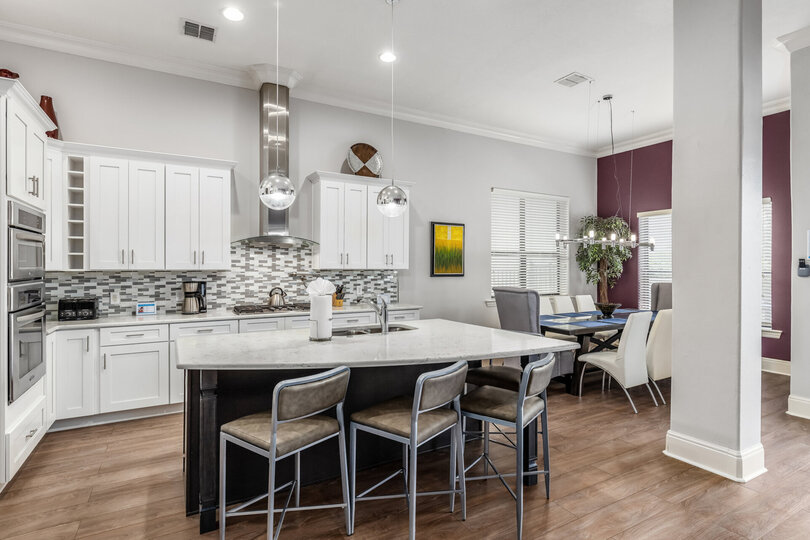 Cook a meal in the beautiful fully equipped kitchen