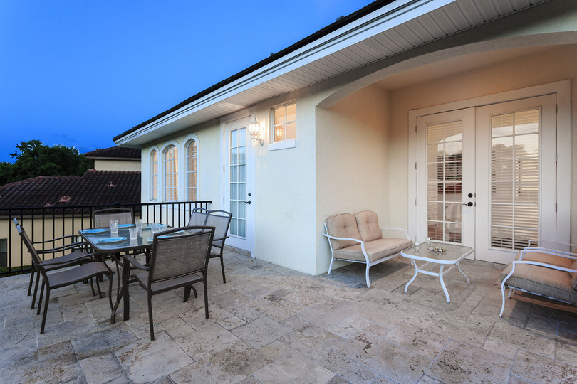Large private roof terrace