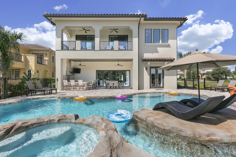 Sanjsko zatočišče z 9 spalnicami v Orlandu, 6542, Kissimmee, United States
