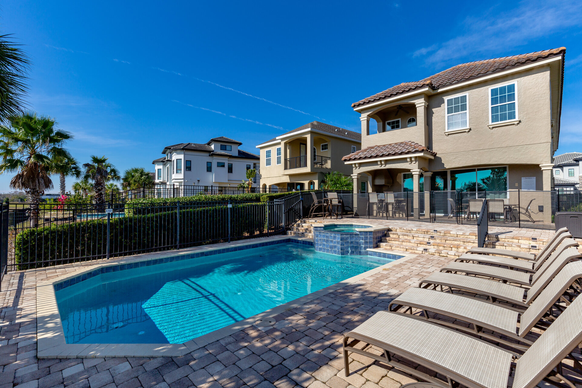 Orlando Bliss: Vila s 5 spalnicami, 6572