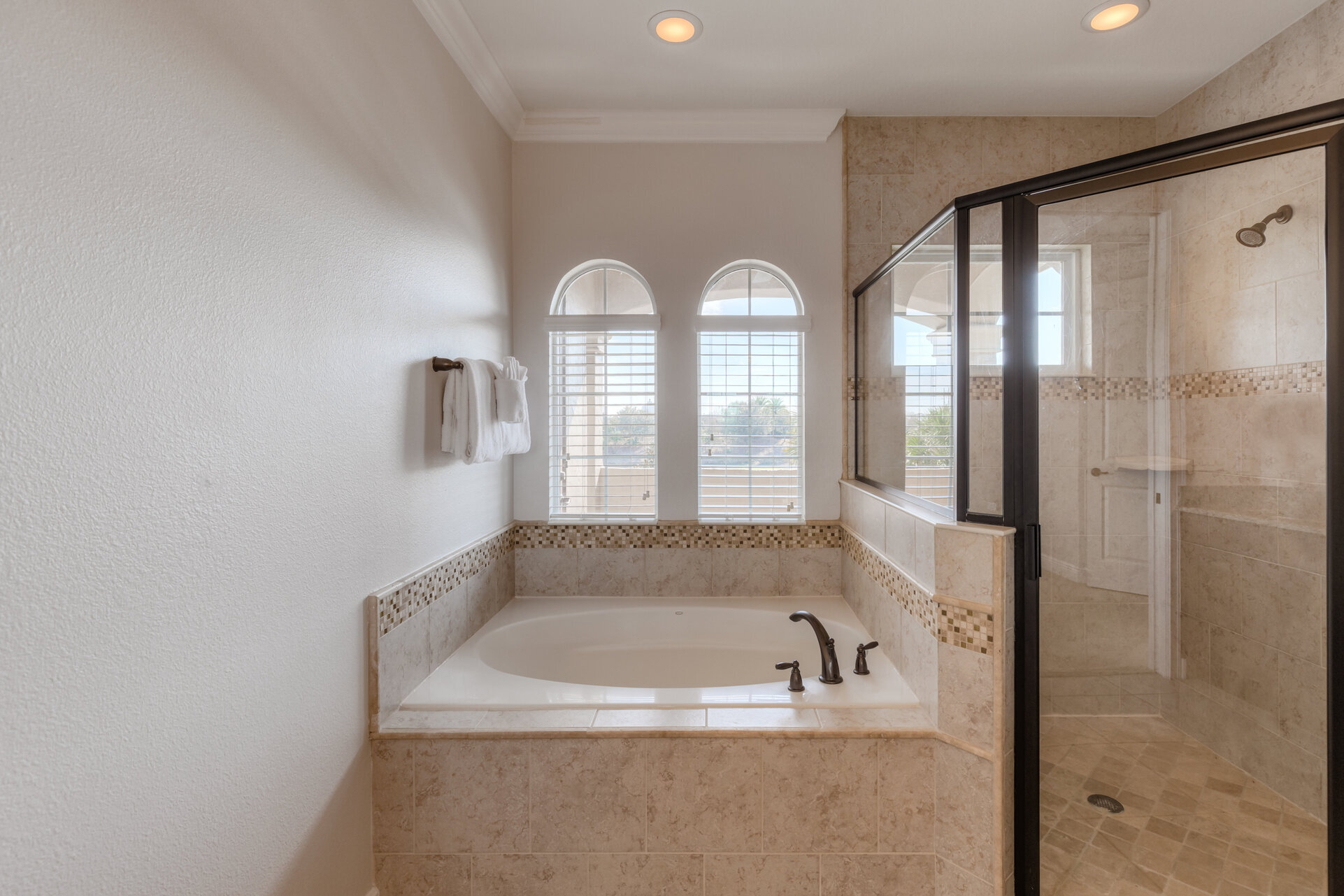 Orlando Bliss: Vila s 5 spalnicami, 6572