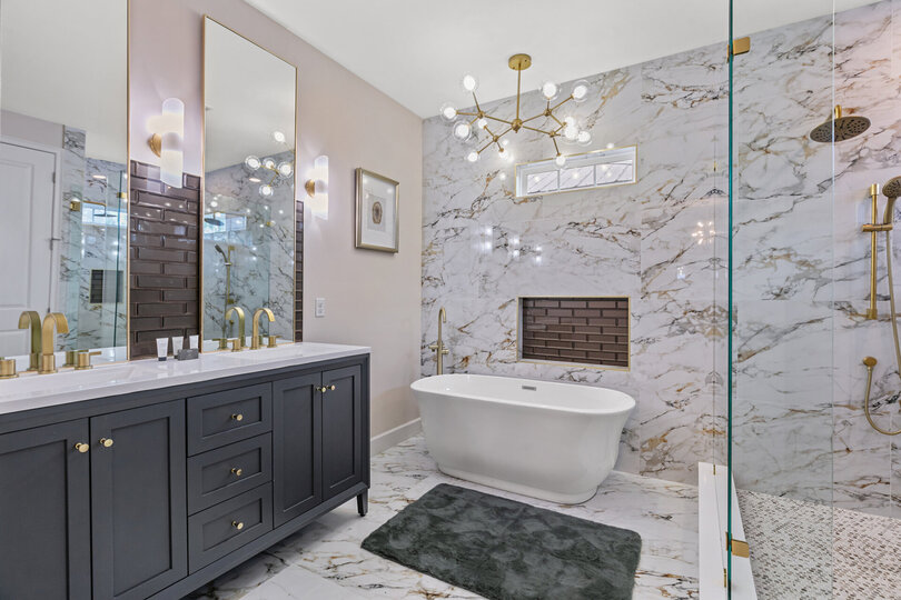 Relax in the soaking tub.