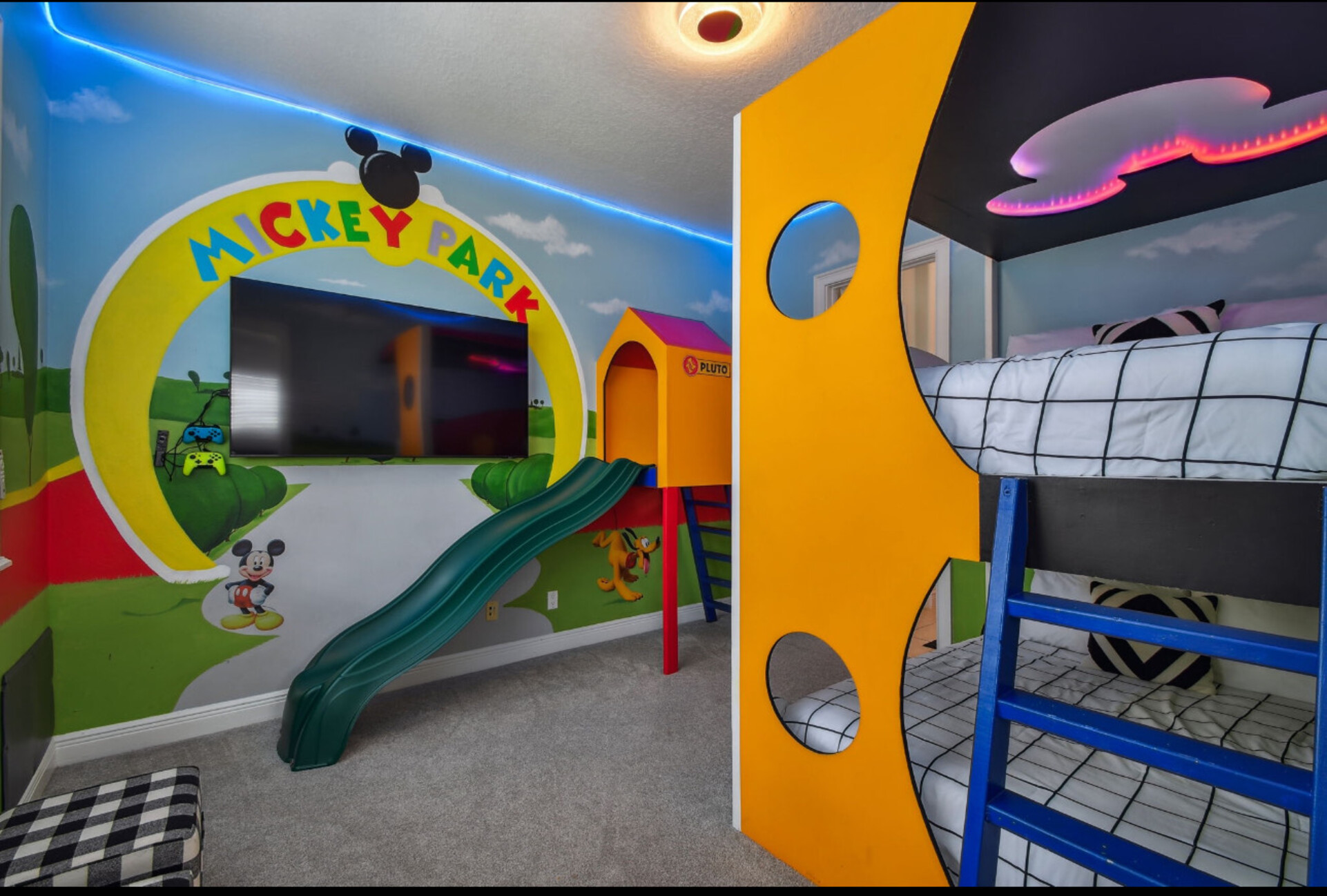 Spektakularna vila s 5 spalnicami na lokaciji Prime Orlando, 6629