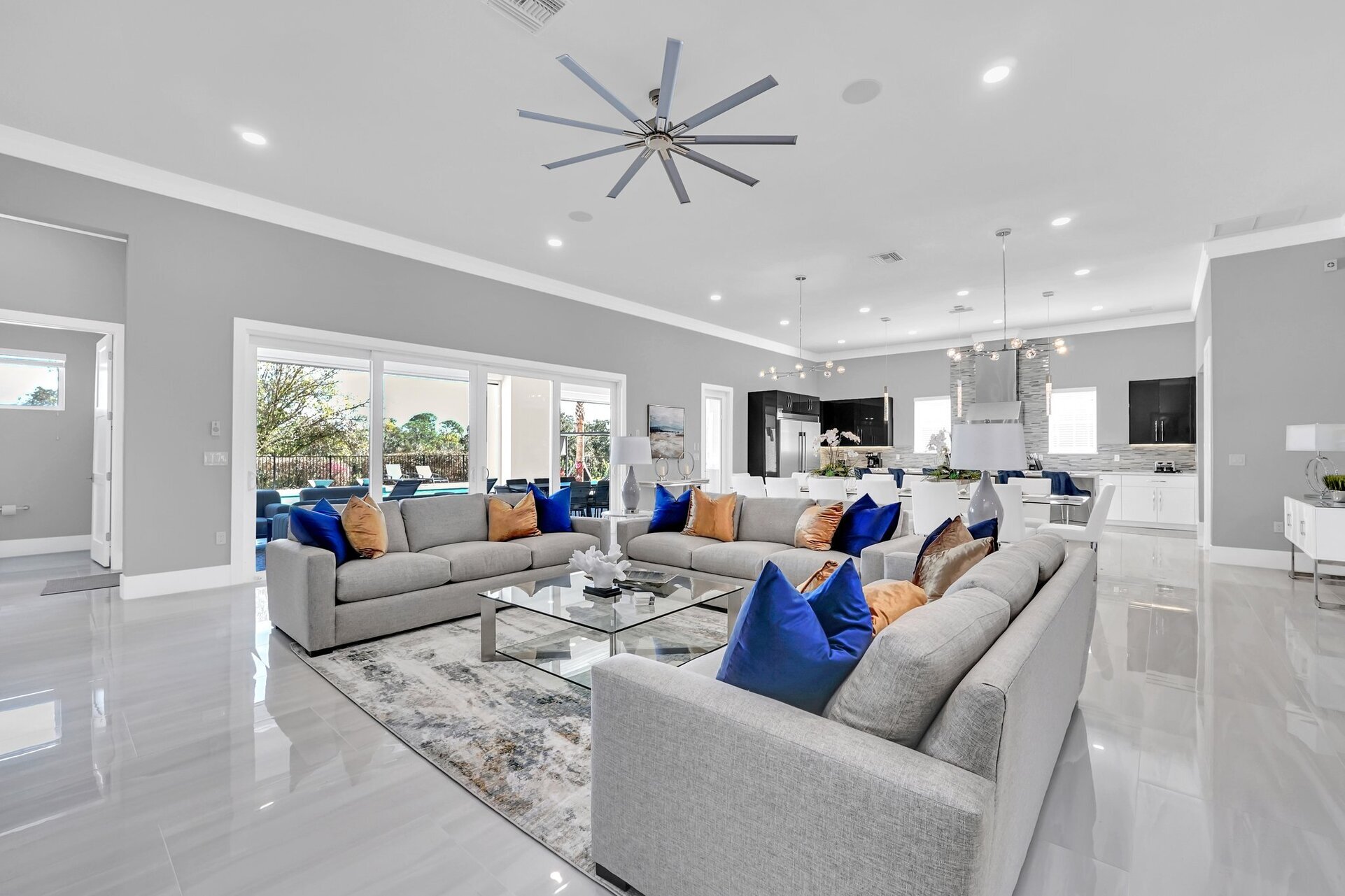 Serene 10 Bedroom Haven v Orlandu, 6630