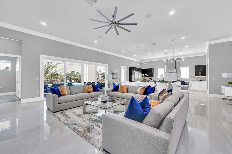 Serene 10 Bedroom Haven v Orlandu, 6630