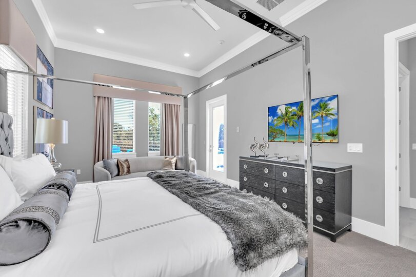 Serene 10 Bedroom Haven v Orlandu, 6630