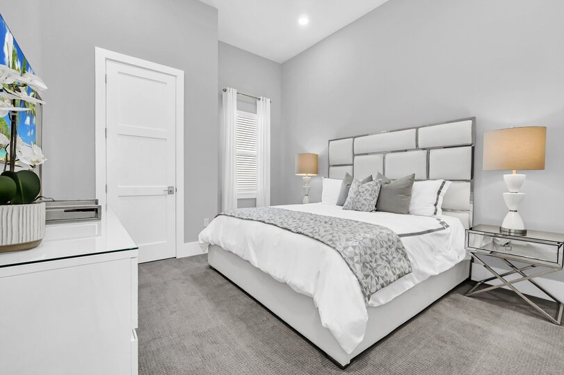 Serene 10 Bedroom Haven v Orlandu, 6630