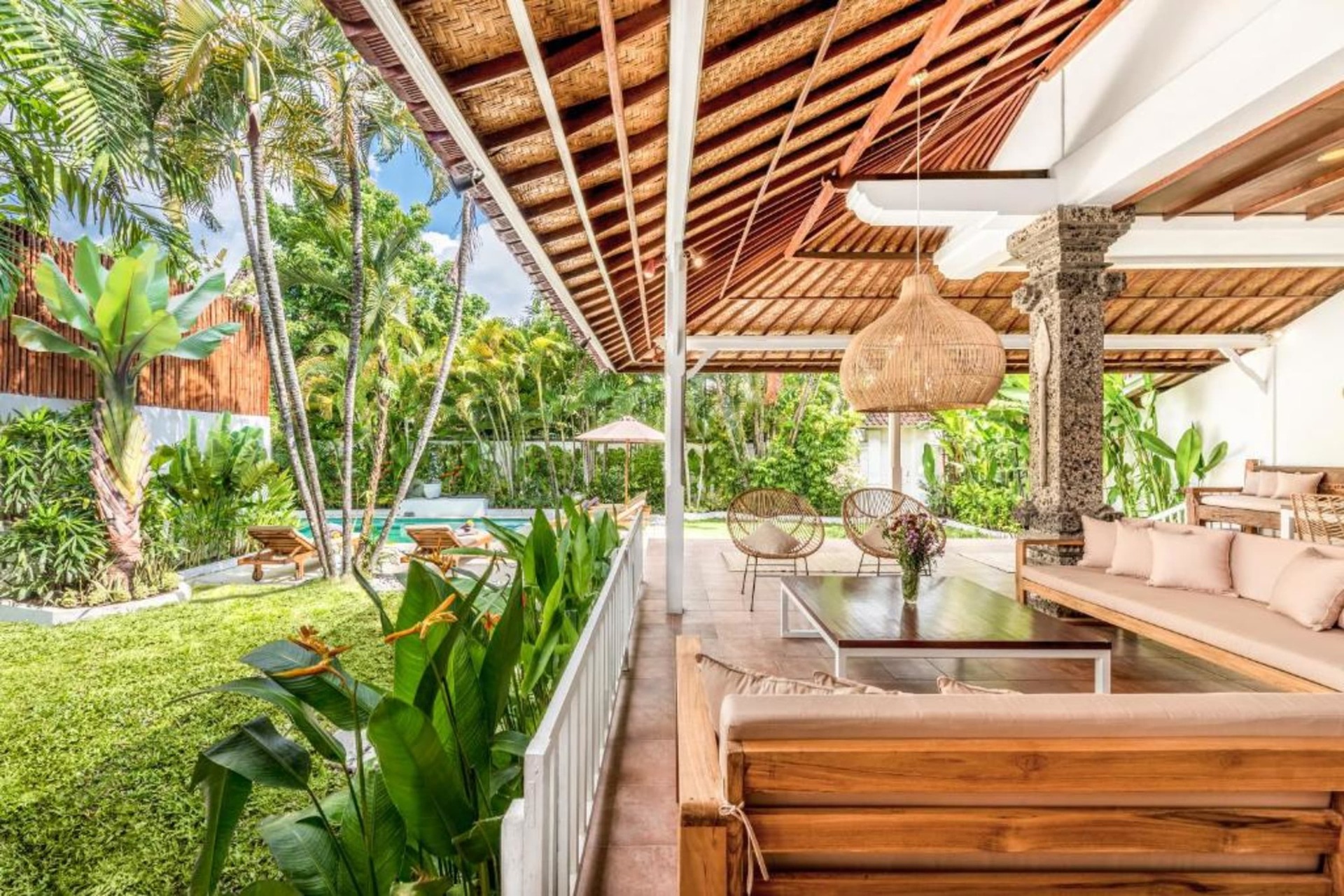 Vila Seminyak 2248: Luksuzno tropsko zatočišče v Seminyaku