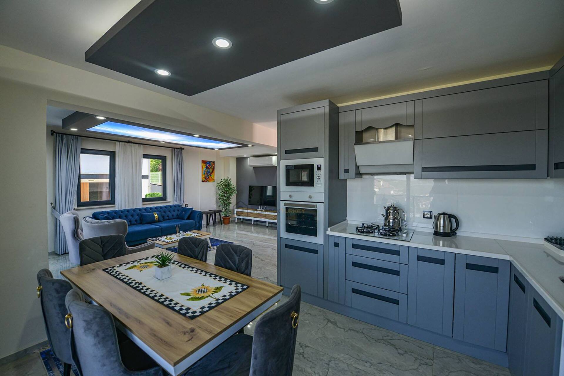 A Home Where Holiday Life Feels Easy 1043