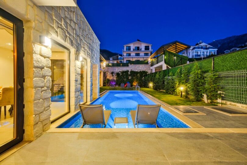 Your Villa for Slow, Easy Getaways 1049