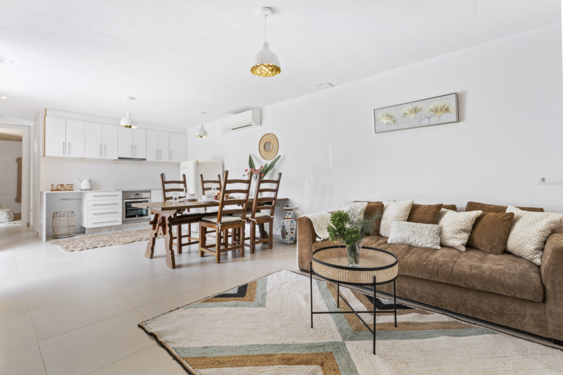 Brezčasno zasebno luksuzno zatočišče, vila na Ibizi 1049
