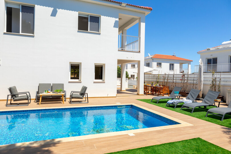 Svetišče Ayia Napa: Čudovita vila s 4 spalnicami, 1393