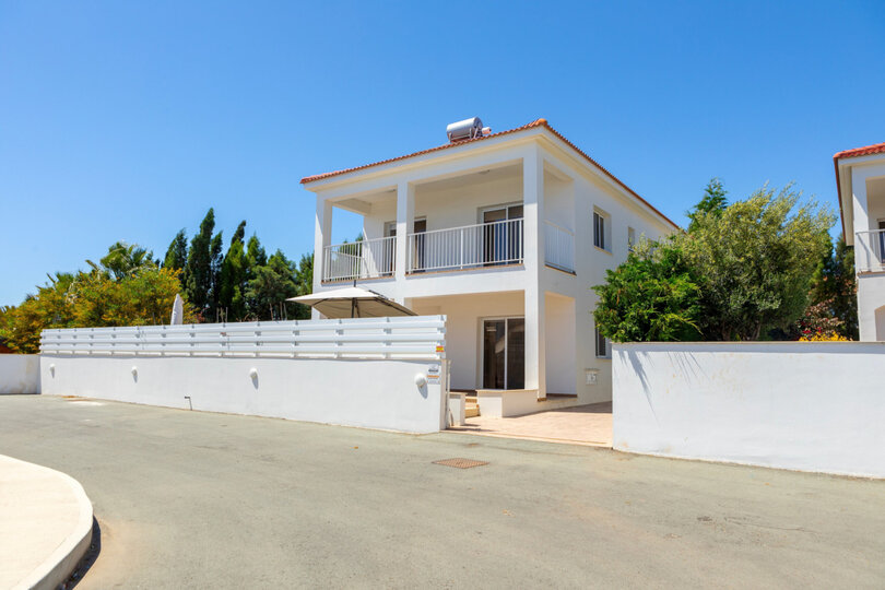 Svetišče Ayia Napa: Čudovita vila s 4 spalnicami, 1393