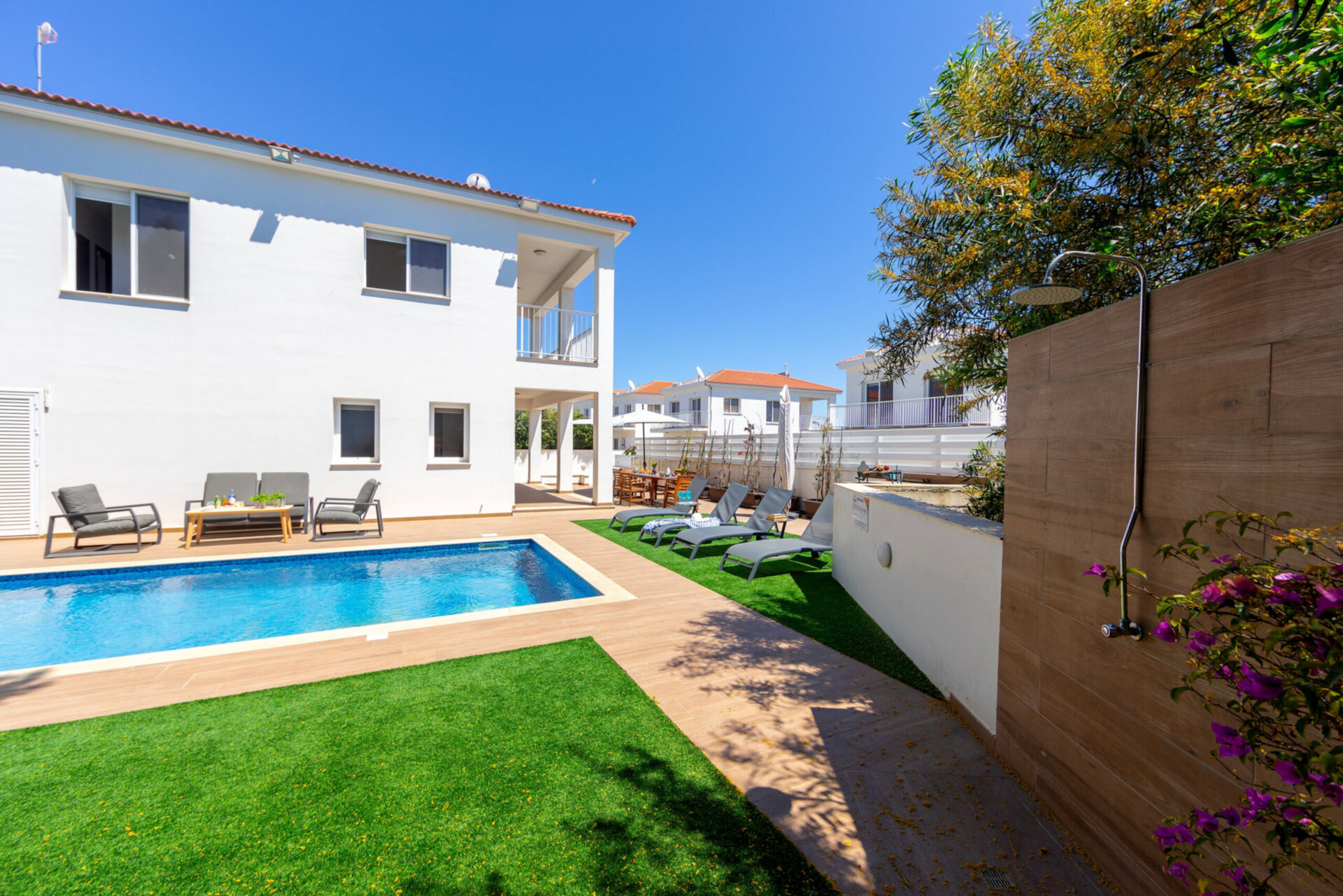 Svetišče Ayia Napa: Čudovita vila s 4 spalnicami, 1393