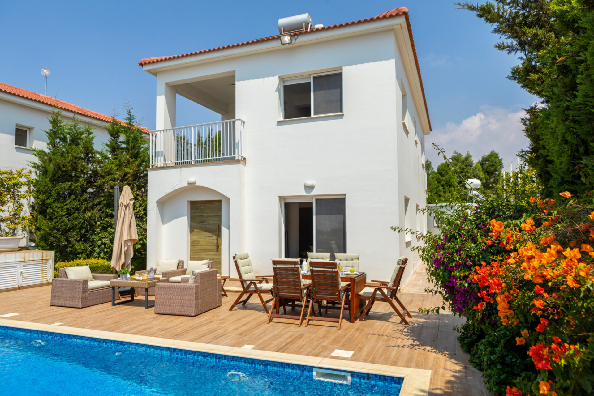 Elegantna vila s 3 spalnicami v Ayia Napa Haven, 1394
