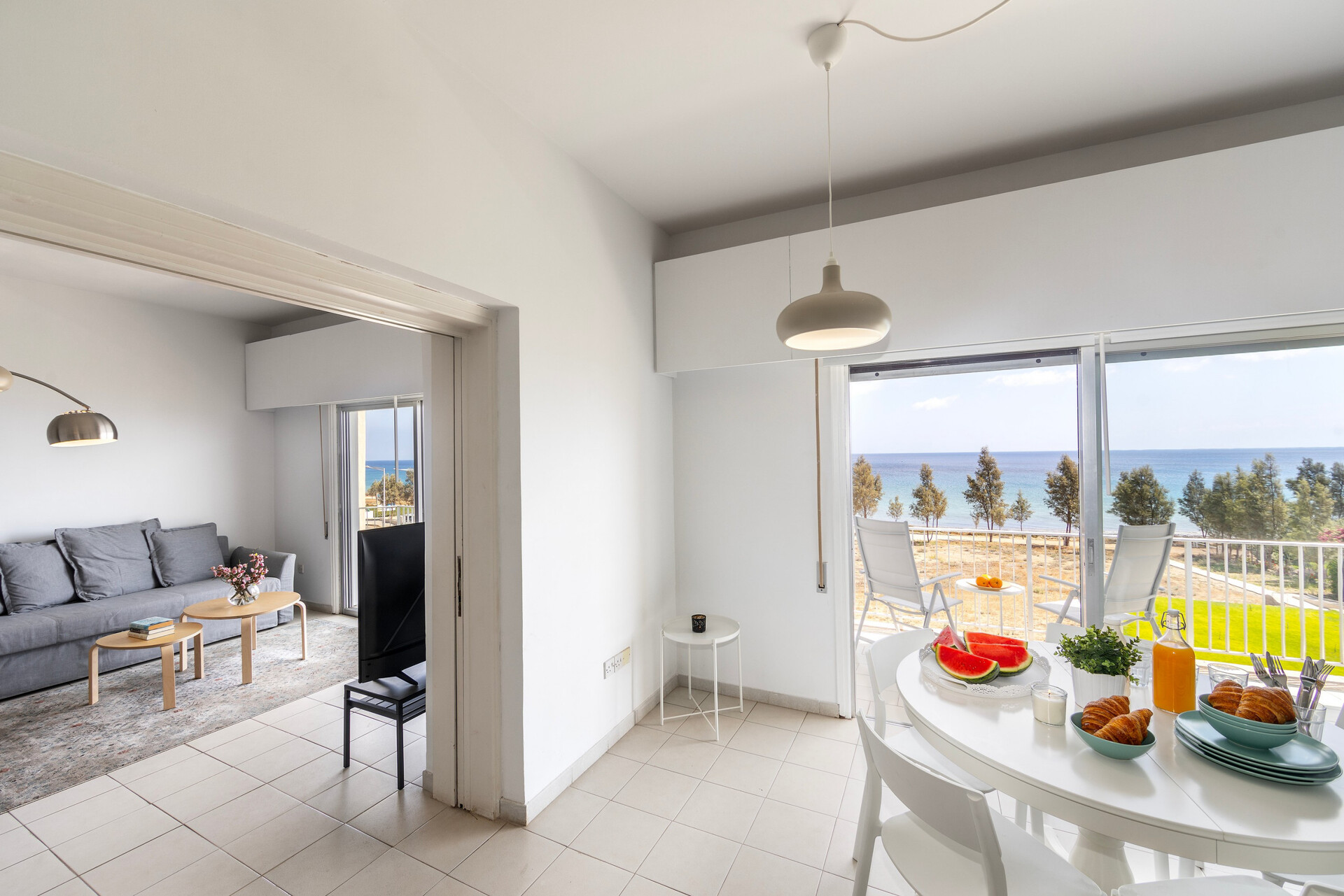 Sodoben apartma H2O v bližini plaže Ayia Triada