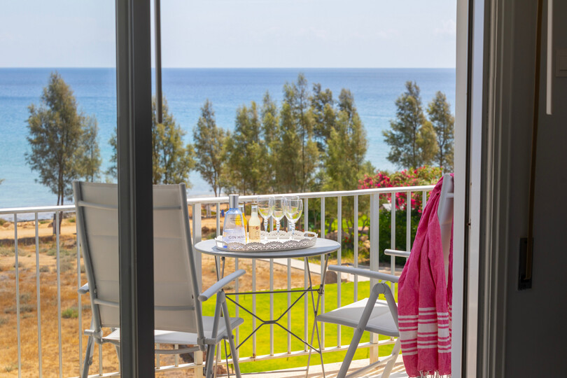 Sodoben apartma H2O v bližini plaže Ayia Triada