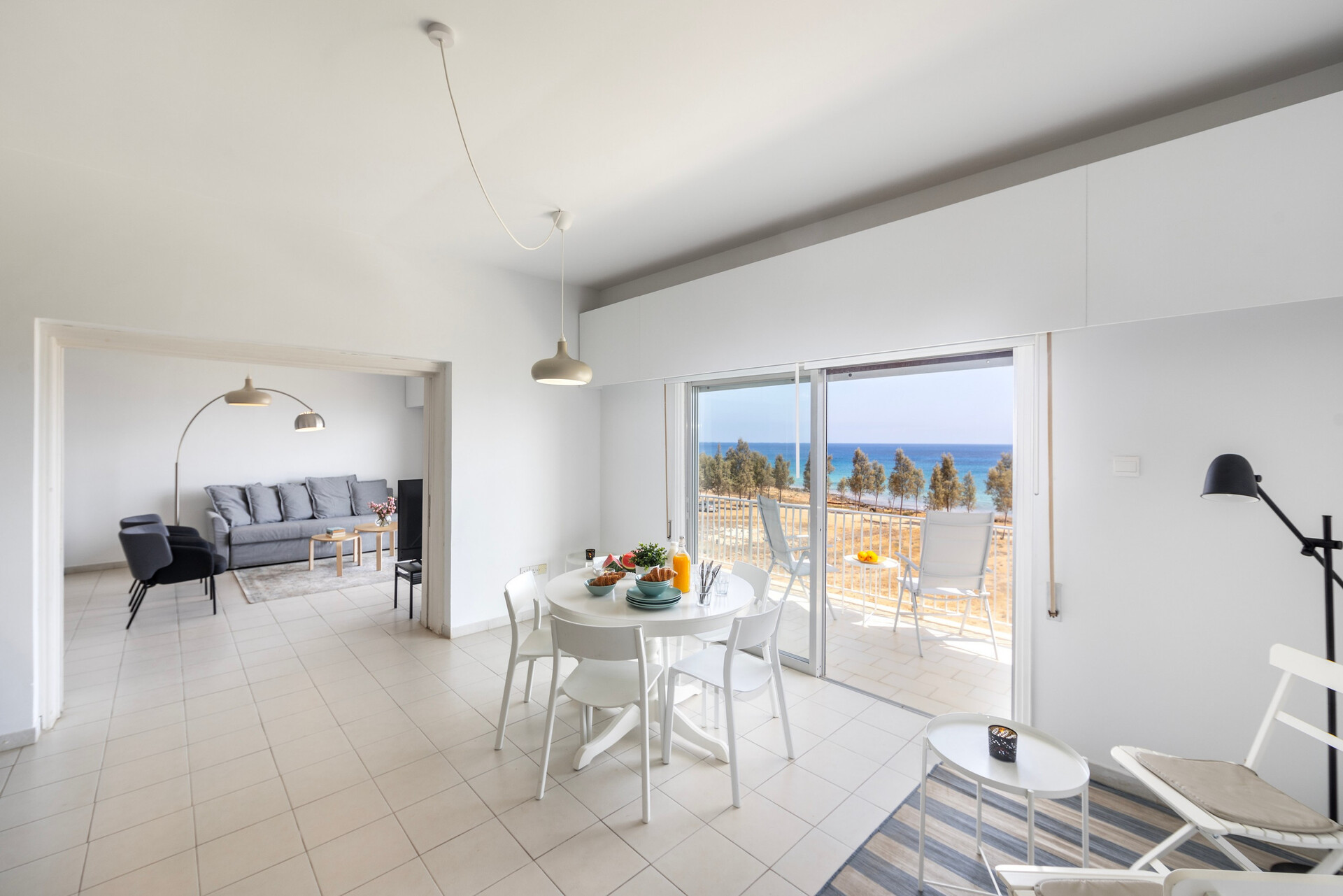 Sodoben apartma H2O v bližini plaže Ayia Triada