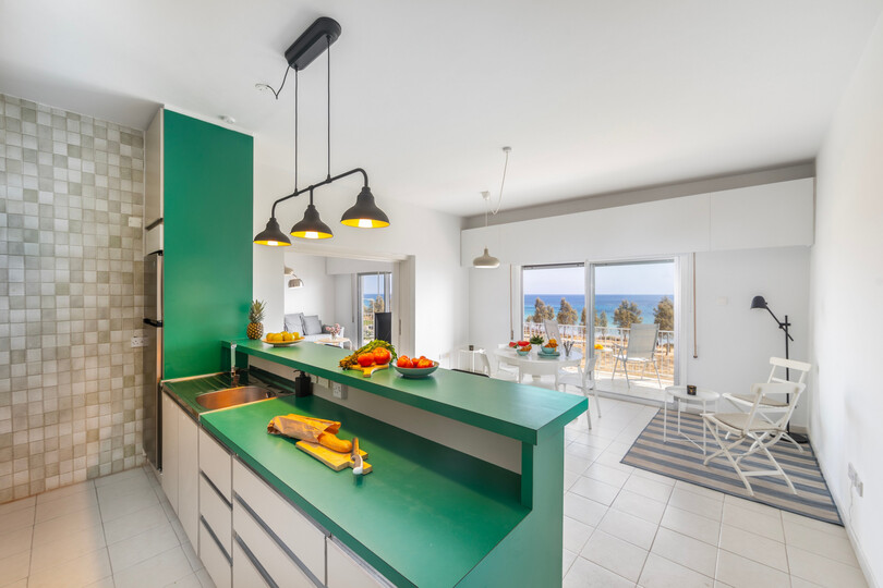 Sodoben apartma H2O v bližini plaže Ayia Triada