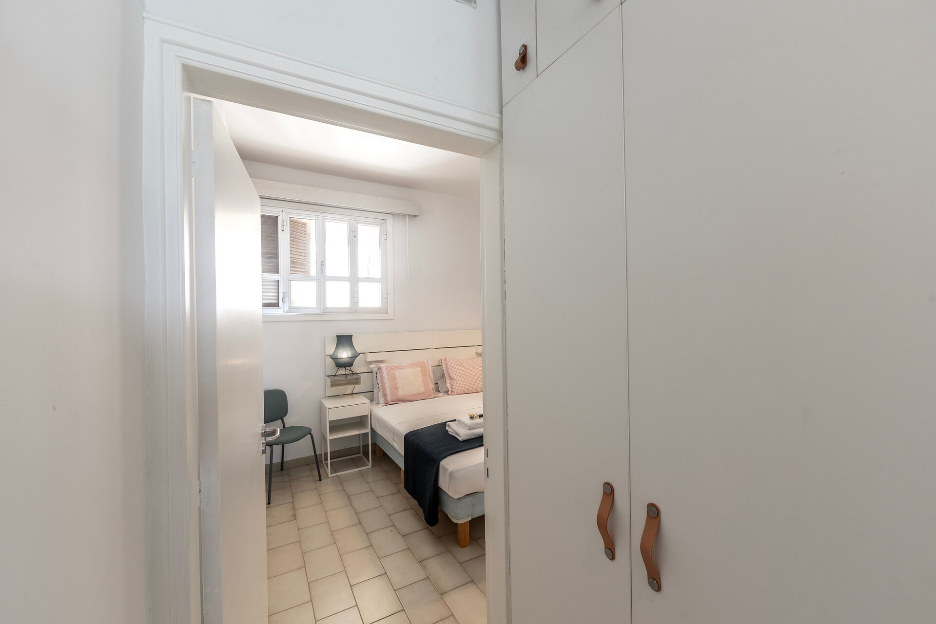 Sodoben apartma H2O v bližini plaže Ayia Triada
