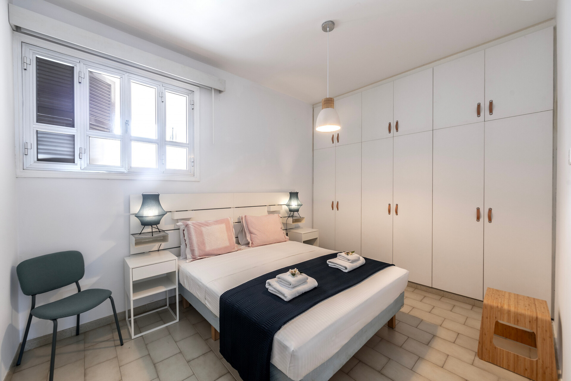 Sodoben apartma H2O v bližini plaže Ayia Triada
