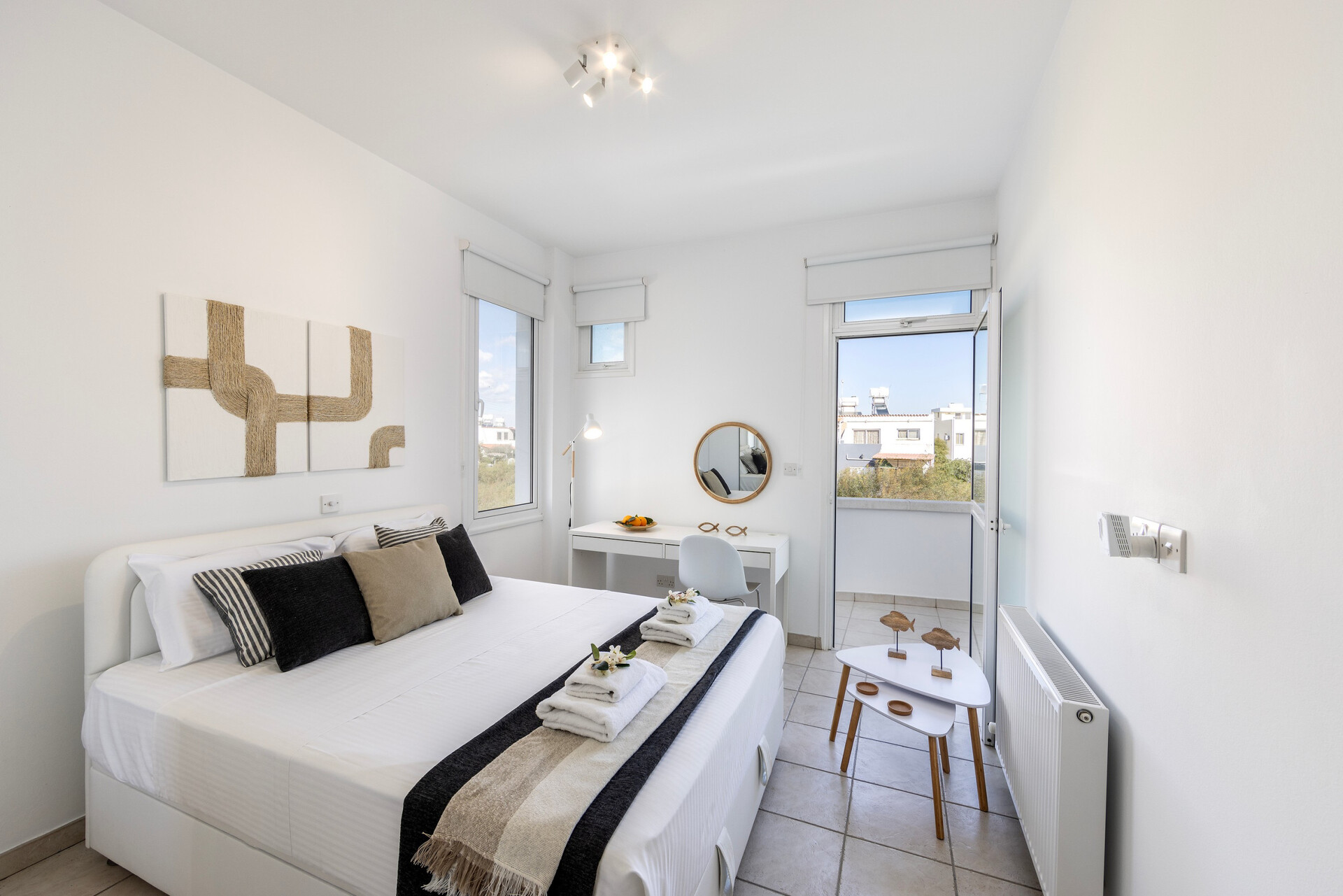 Perivolia Paradise: Vila s 4 spalnicami naprodaj, 1403