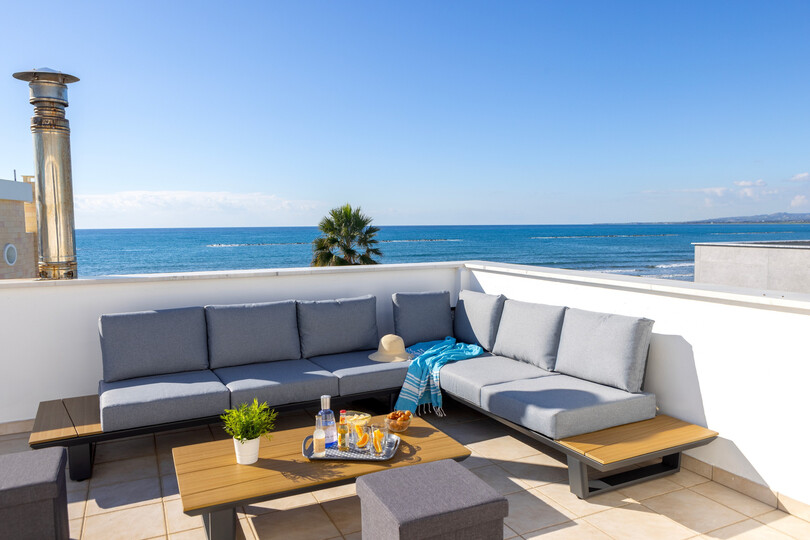 Perivolia Paradise: Vila s 4 spalnicami naprodaj, 1403