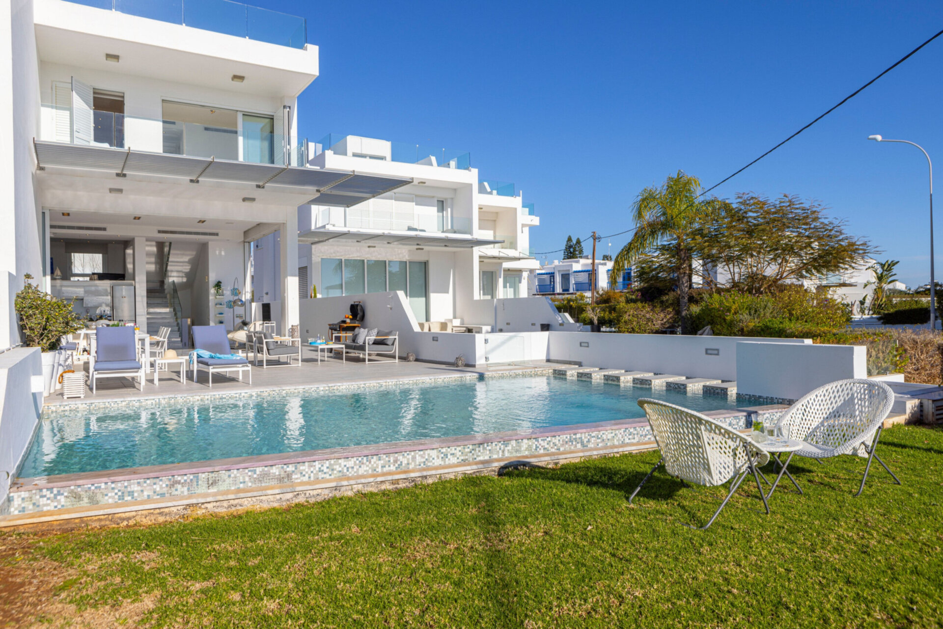 Vila Oasis s 5 spalnicami v Protarasu na Cipru 1723