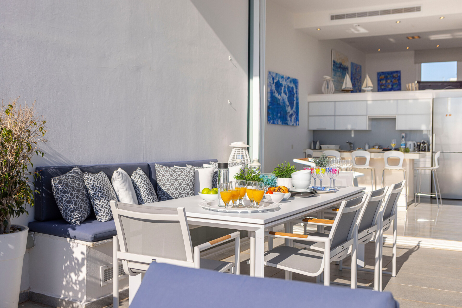 Vila Oasis s 5 spalnicami v Protarasu na Cipru 1723