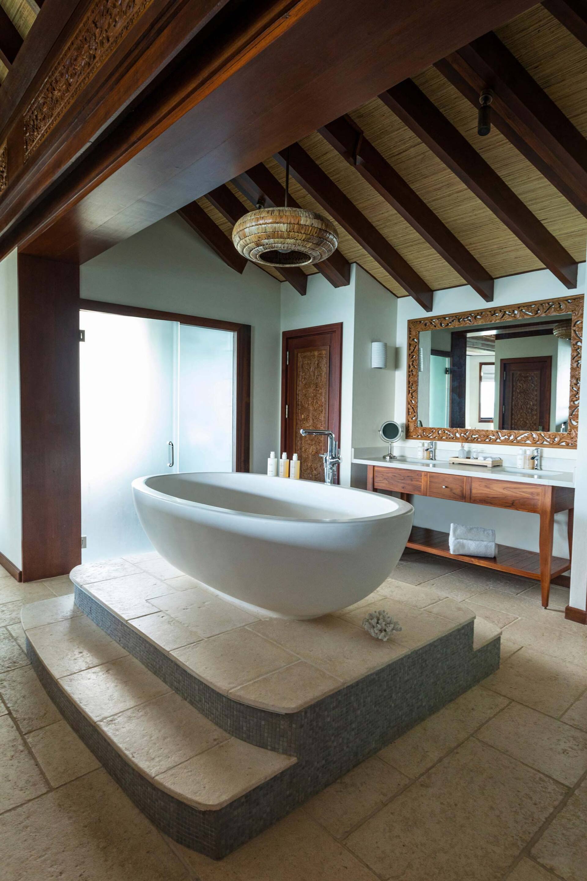 Oceanfront Haven na Deviških otokih – 1002