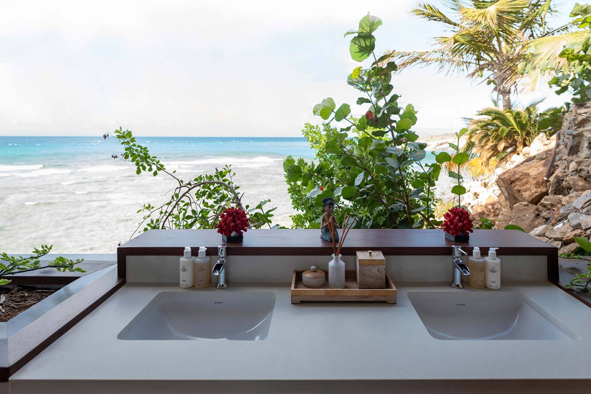 Oceanfront Haven na Deviških otokih – 1002
